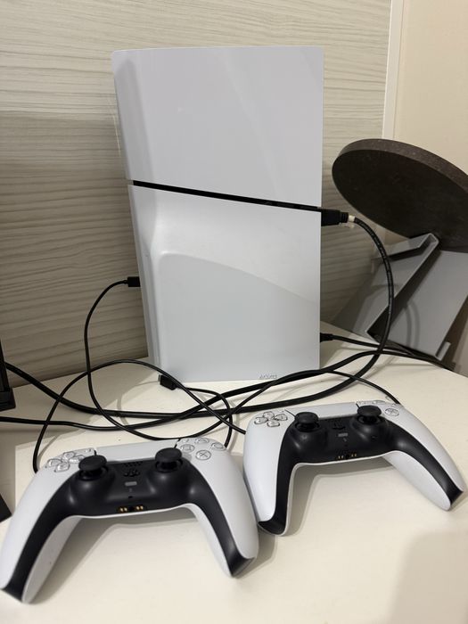 Vende se playstation 5