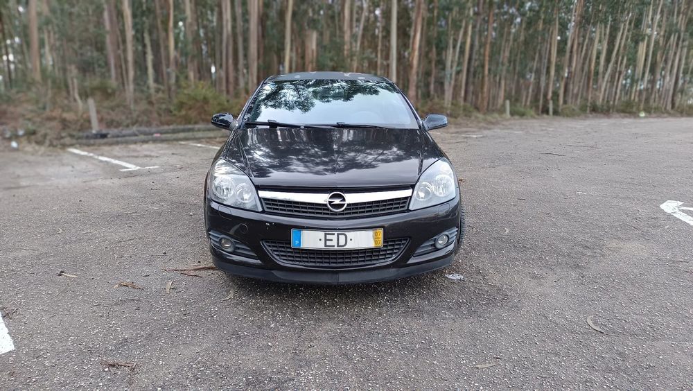 Opel Astra GTC 1.7 CDTI