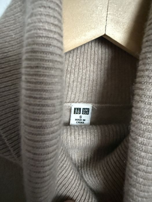 Джемпер Uniqlo  (кашемір)