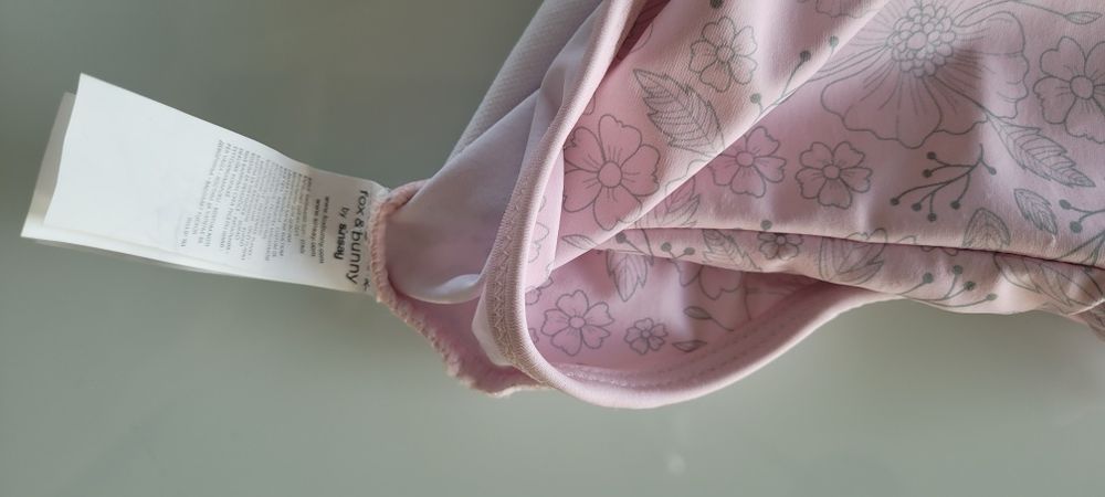 Strój kąpielowy dziewczęcy