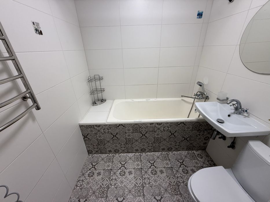 Продается 2к. квартира центр