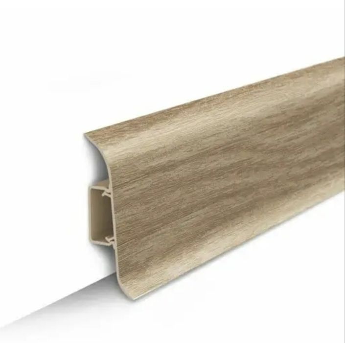 Плінтуса продам,великий вибір,розпродаж магазину,залишки будматеріалі