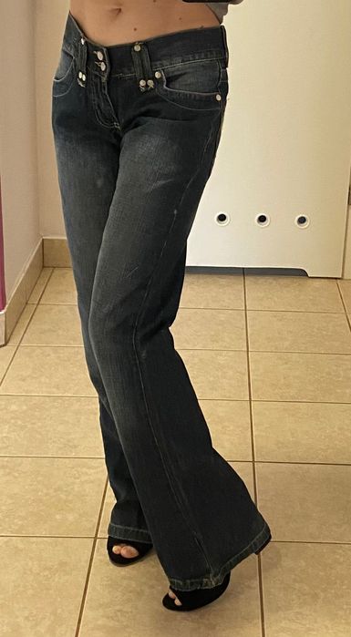 Unikat, dwie pary jeansy