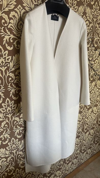 Продам стильное белое/Ivory  пальто  Autograph   премиум линейкаM&S