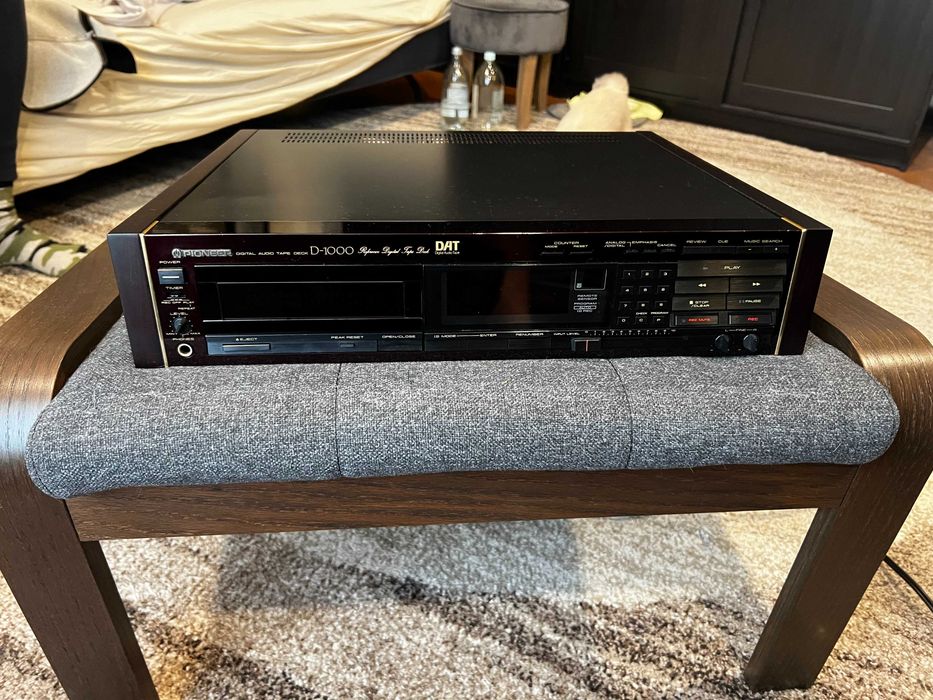 Pioneer D-1000 (DAT)