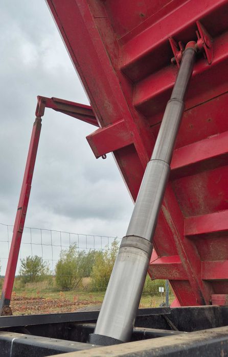 Przyczepa skorupowa wywrotka rolnicza tandem skorupa