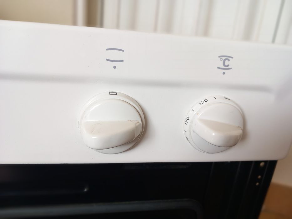 Forno eléctrico Teka