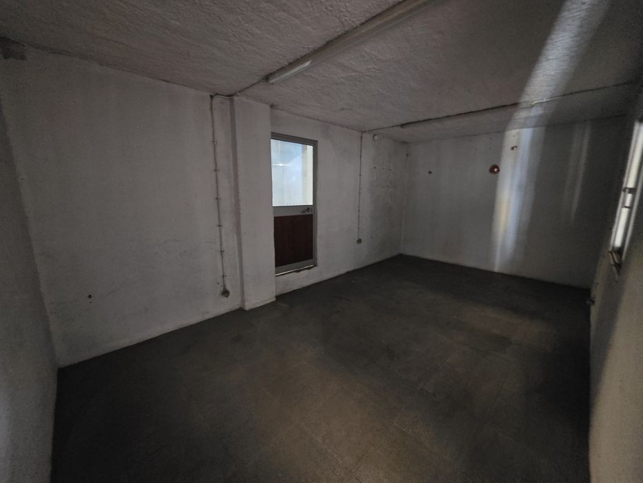 Arrenda-se armazem coimbra 400m2