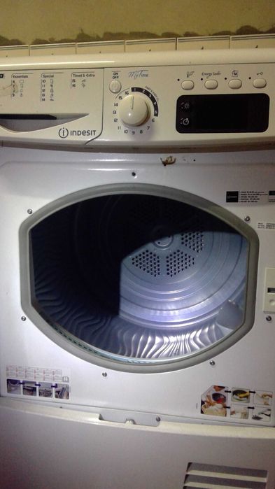 Máquina Secar roupa Condensação Indesit