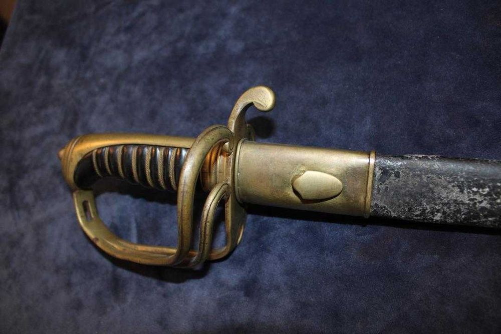 Espada Sabre Antigo para oficial português, reinado D.MARIA II