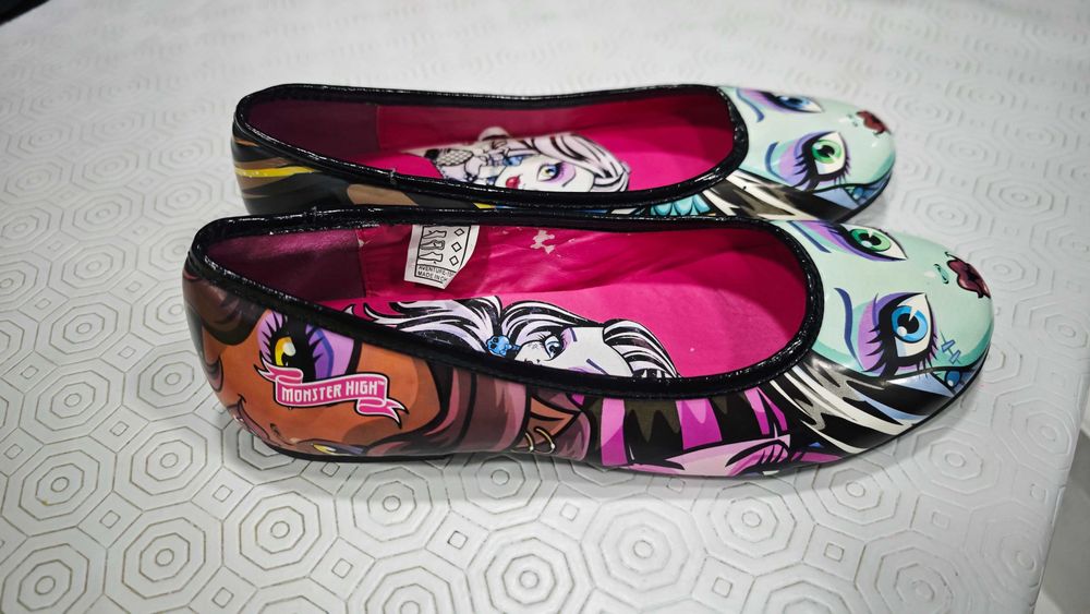 TODOS sapatos de menina 32/33