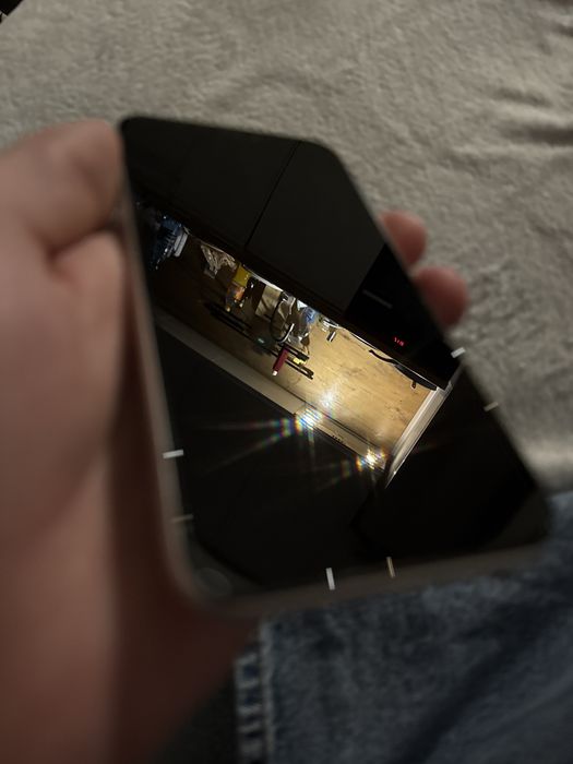 sprzedam iPhone 11 - stan dobry/b.dobry