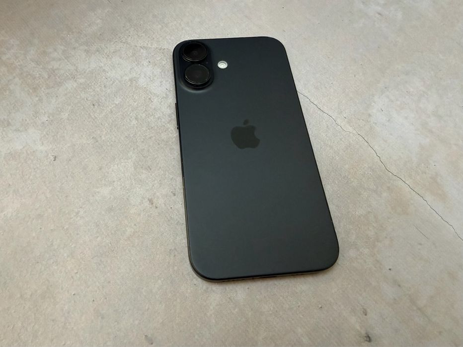 IPhone 16 128Gb neverlock Black Global