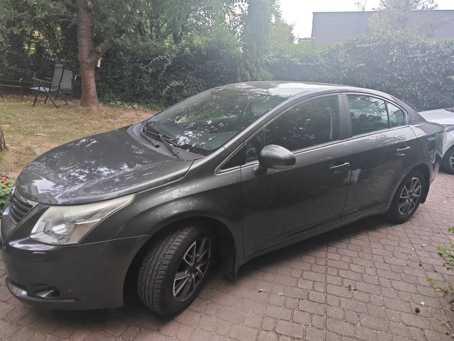 Toyota Avensis Toyota Avensis T27 1.6 benzyna 132 km
