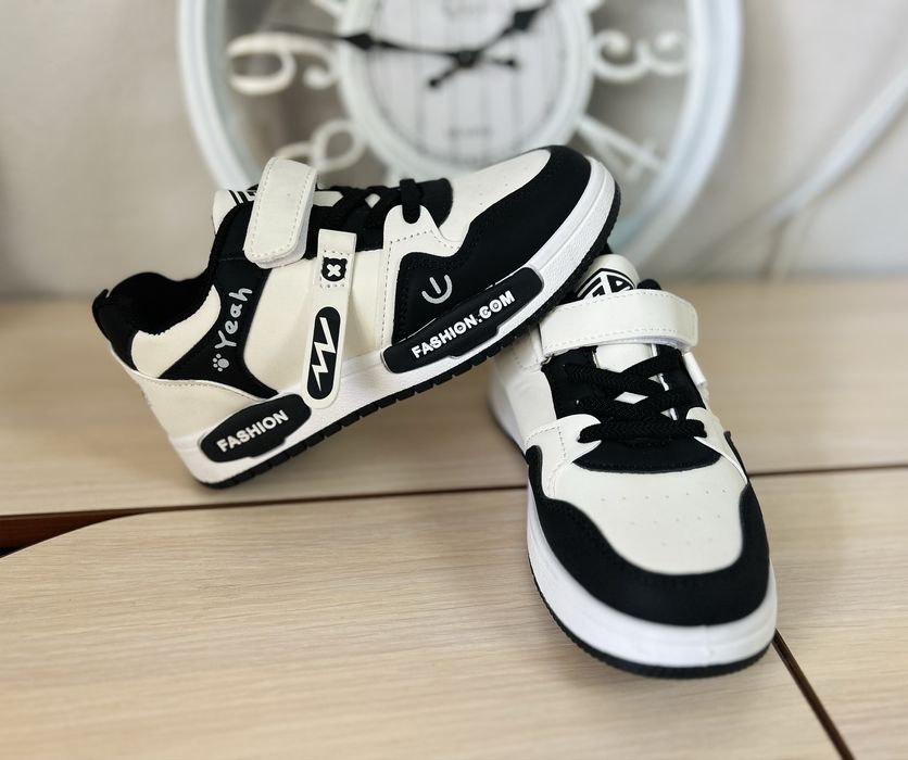 Продам залишки дитячого взуття оптом!