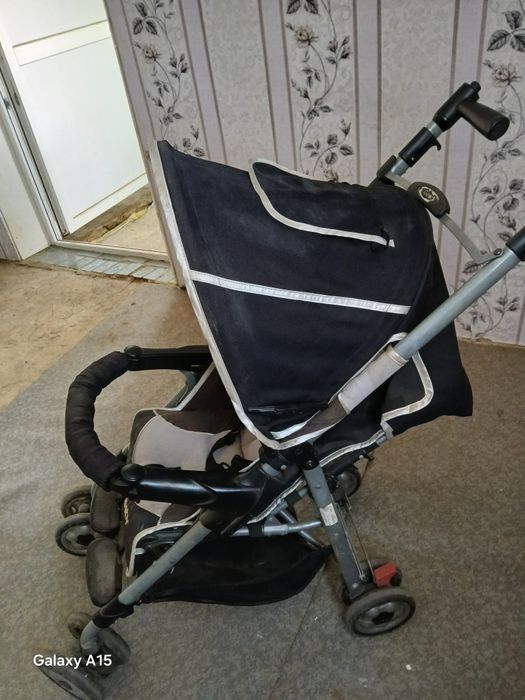 Продам дитячу коляску