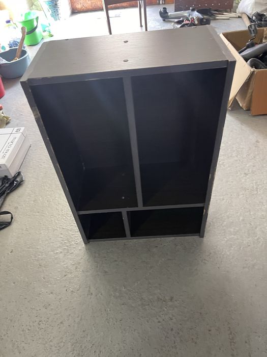 Полки з дсп 3шт на можливо вішати на стіну