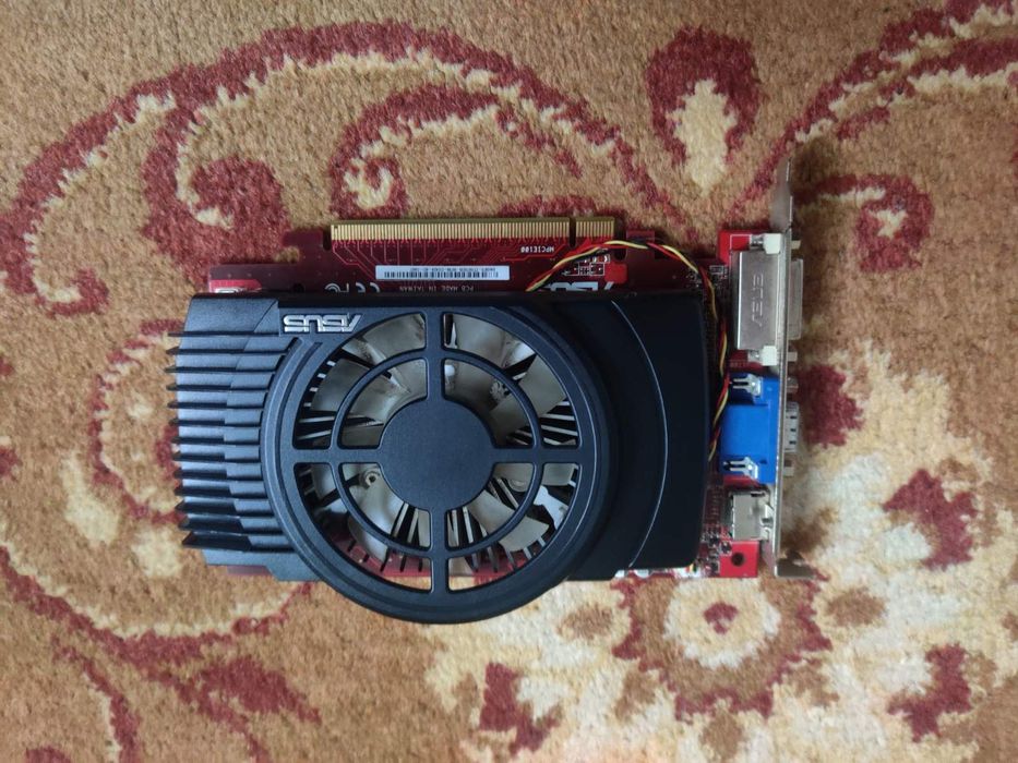 Відеокарта ASUS EAH5670