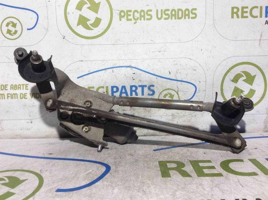 Motor limpa vidro frente Toyota Yaris