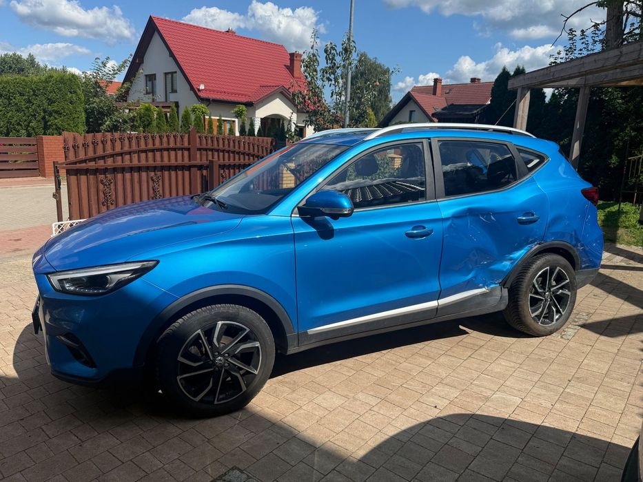 MG ZS