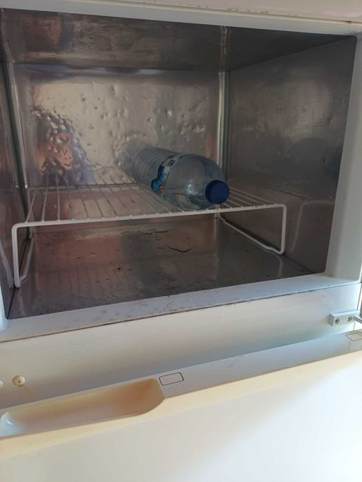 Frigorifico Whirlpool  de 2 portas com congelador