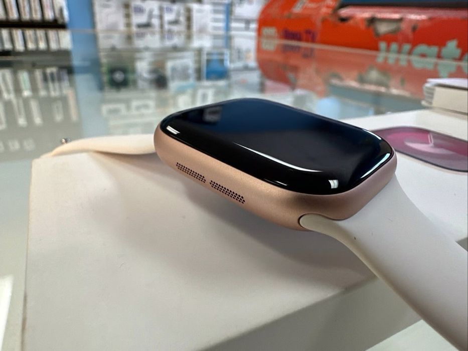 Apple Watch Series 10 GPS, 46mm Rose Gold Aluminum