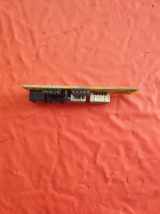 Front Panel USB and Audio446278650834472962