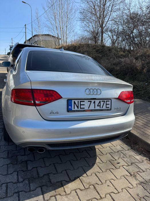 Audi A4 sedan srebrny 2.0 TFSI