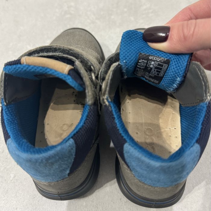 Buty dziecięce ecco first rozmiar 23