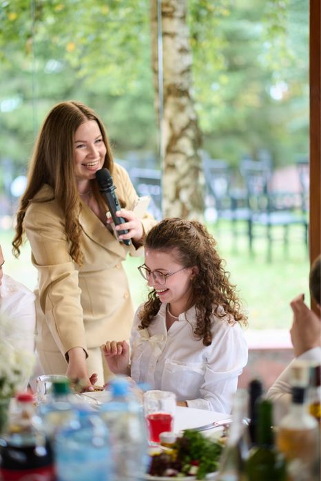 Ведуча на весілля, День народження, хрестини, 1 Рік, ювілей,корпоратив