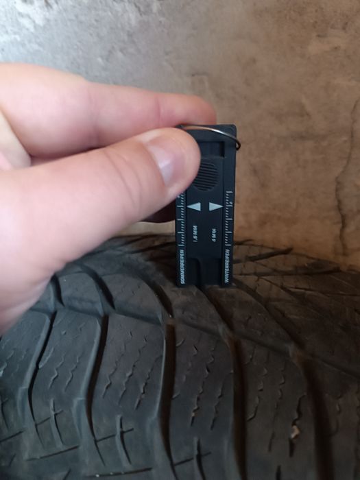 Зимова резина Goodyear 175/70 R13 ultra grip ICE 2
