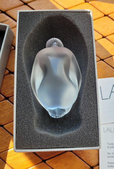 Figurka kobiety Lalique oryginał nowa