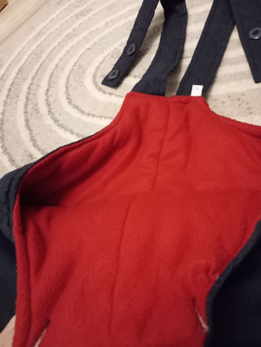 Spodnie na sanki, narty skafandrowe