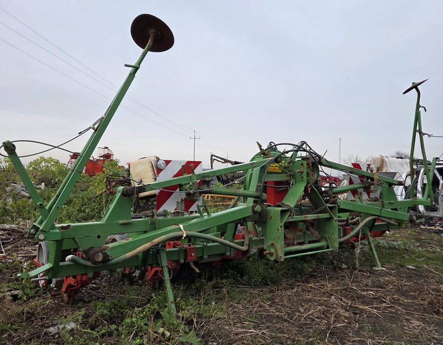 Siewnik do kukurydzy hassia 6 rzędów