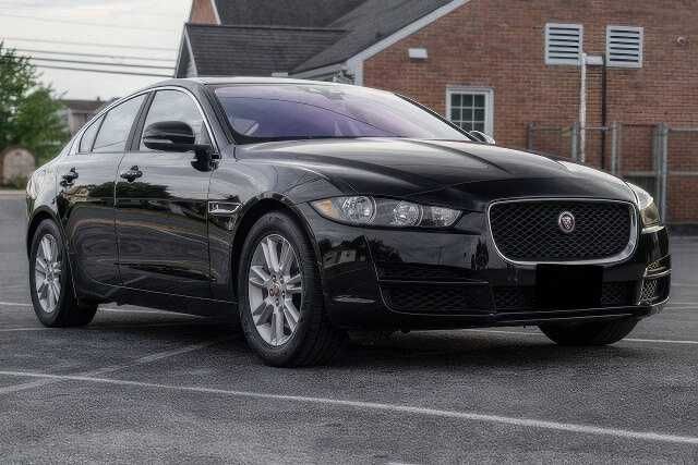 2018 Jaguar XE 25t Premium