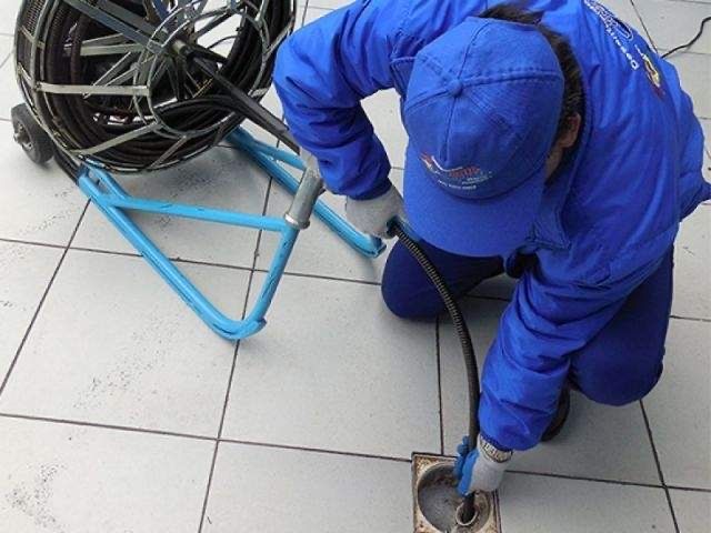 Piquete reparação CALDEIRA, ESTORES, ESQUENTADOR, VIDRO, DESENTOPE.