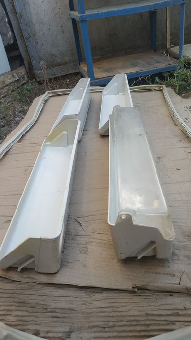 Продам полочки для холодильника