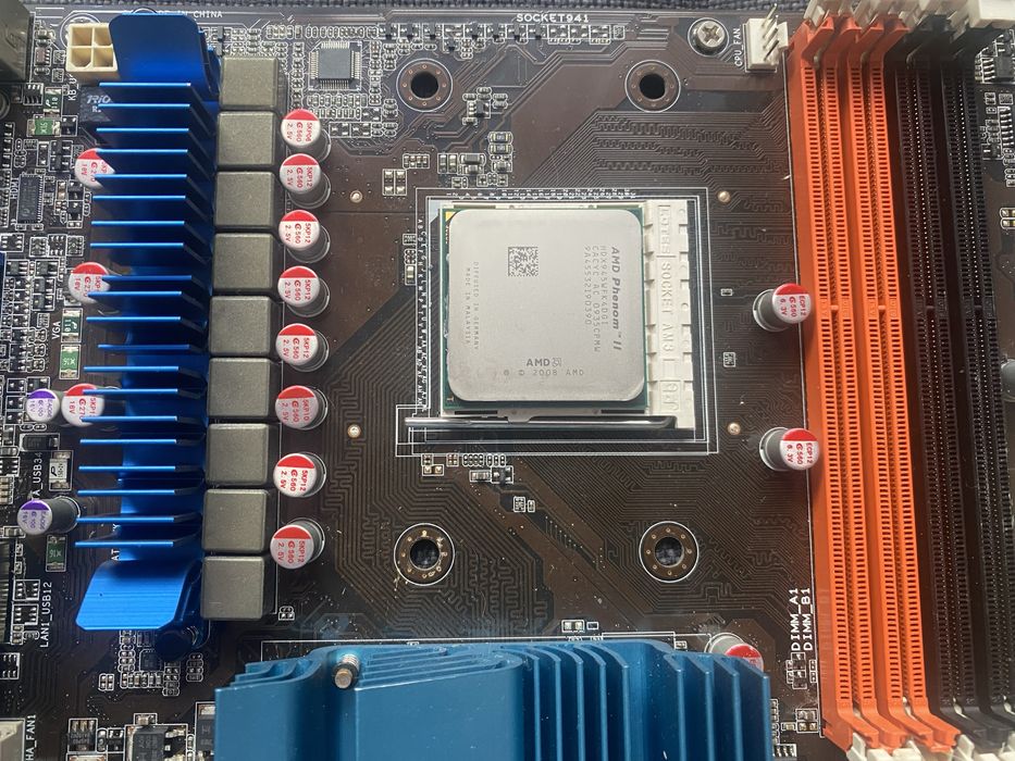 ZESTAW!!!  Plyta glowna + procesor