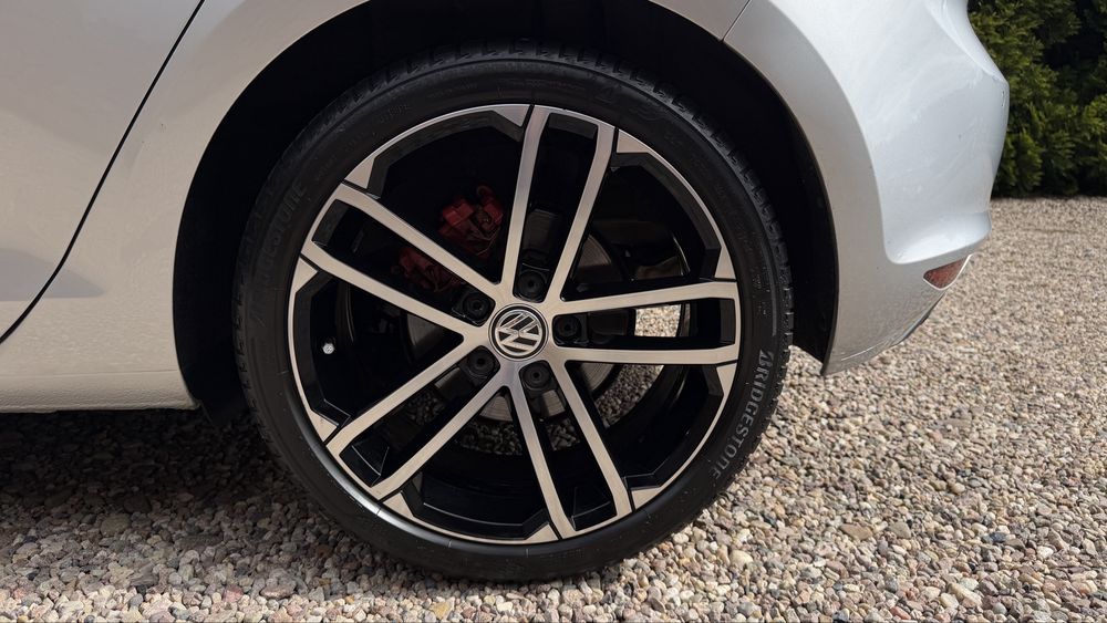 Volkswagen Golf 7 1.6 TDI 110 km  Nawigacja felgi 18 GTD