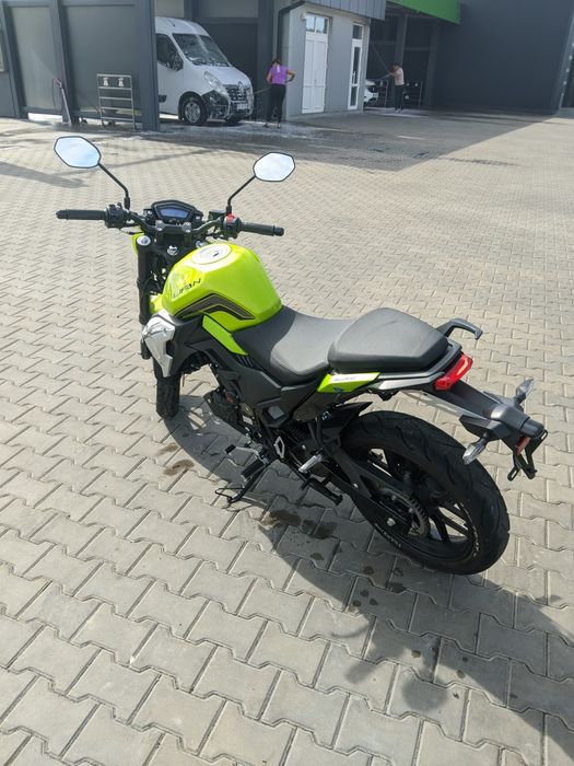 Продам Lifan sr220