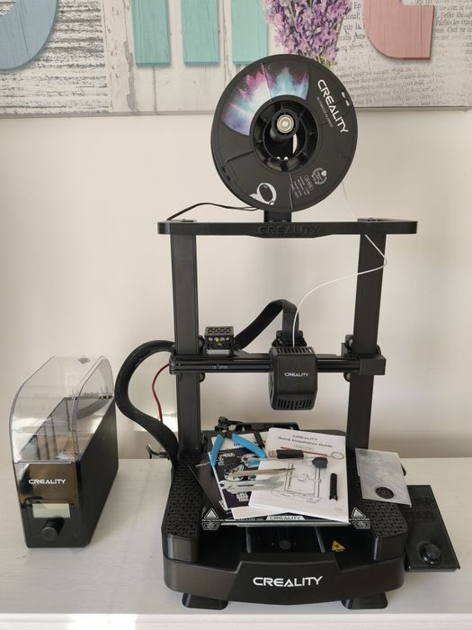 Impressora 3D Creality Ender 3 V3 SE  (Como Nova)