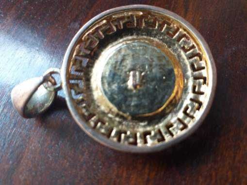 Przywieszka kolor złoty