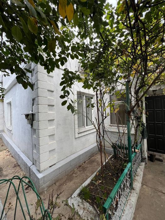 Продаётся дом в Александровке, пригород Черноморска.