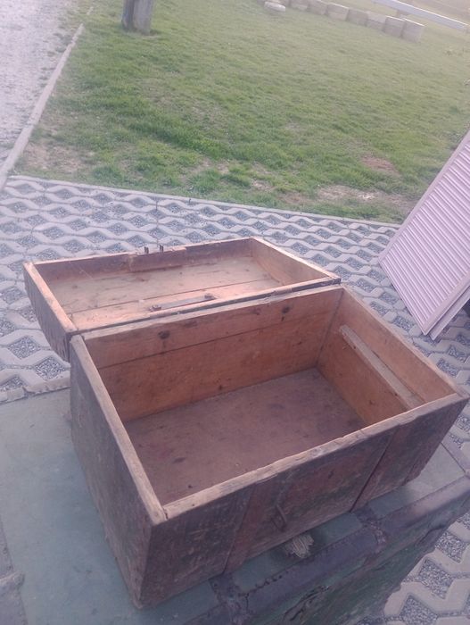 Stary kuferek przedwojenny