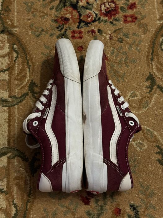 Vans pro-Chima.