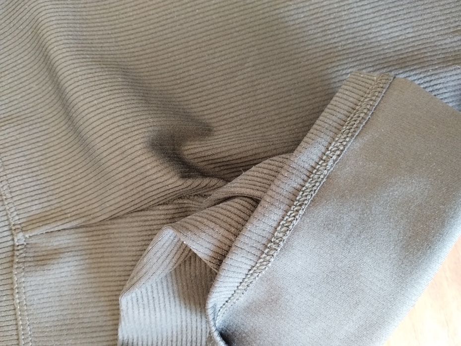 Legginsy w prążek/kolarki/getry