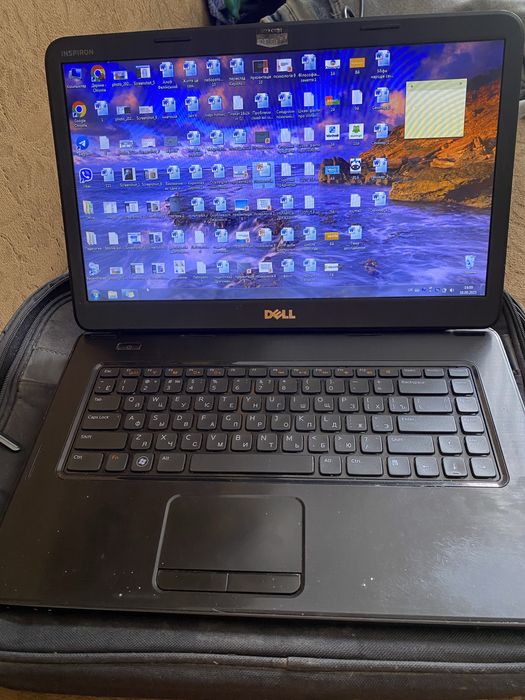 Ноубук бу DELL в хорошому стані. Ідеальний для малечі, для навчання.