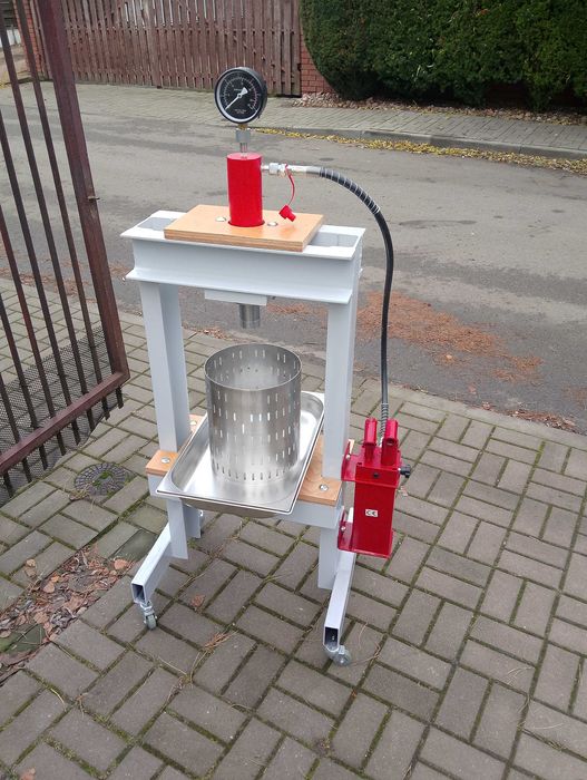 Prasa praska do owoców, soki, wina, hydrauliczna 30T