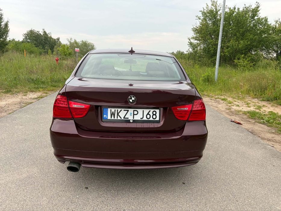 BMW seria 3  E90 320d lift