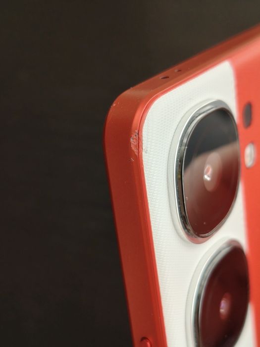 Vivo iQOO Neo 9 12/256GB Red/White Leather